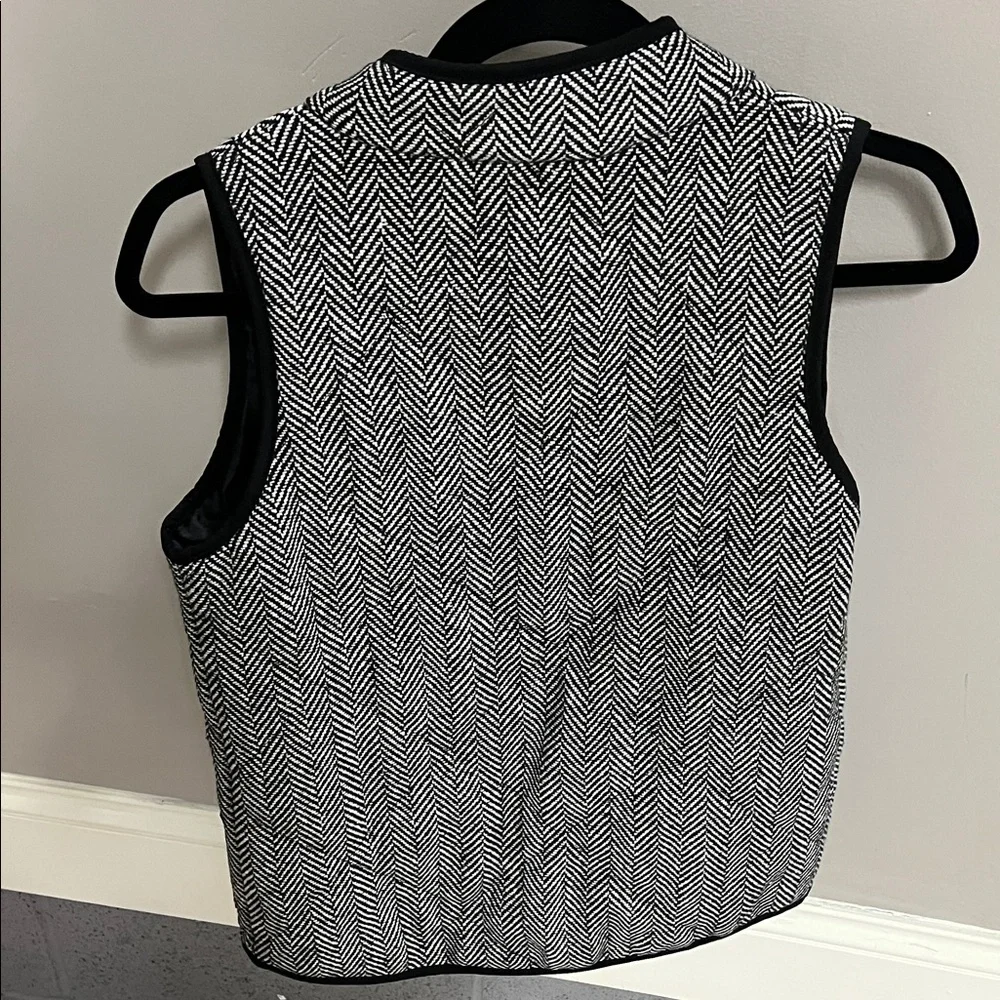 Goodnight Macaroon Black and White Herringbone Vest - Picture 4 of 4